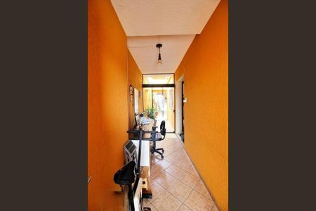 Casa à venda com 2 quartos, 193m² em Jardim Alvorada, Santo André