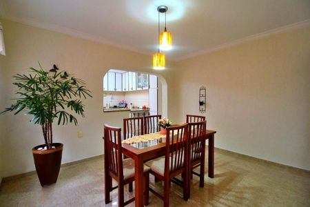 Casa à venda com 2 quartos, 193m² em Jardim Alvorada, Santo André