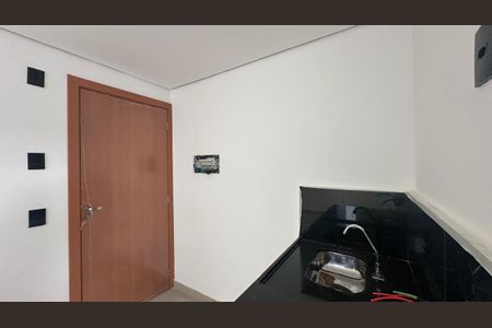 Cozinha de kitnet/studio à venda com 1 quarto, 27m² em Serra, Belo Horizonte