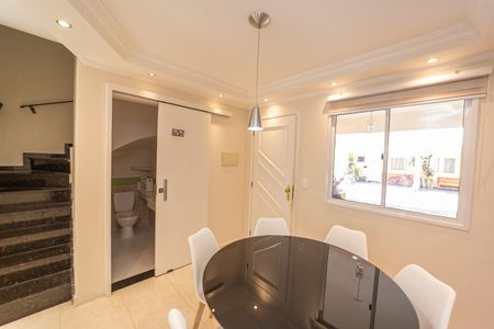 Sala de Jantar de casa de condomínio para alugar com 3 quartos, 110m² em Vila Pierina, São Paulo