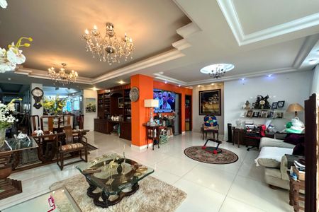 Sala de apartamento à venda com 2 quartos, 145m² em Copacabana, Rio de Janeiro