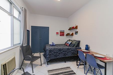 Sala/Quarto de casa à venda com 1 quarto, 20m² em Copacabana, Rio de Janeiro