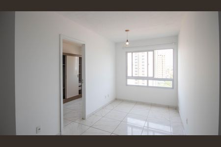 Sala/Cozinha de apartamento à venda com 2 quartos, 40m² em Vila Sabrina, São Paulo
