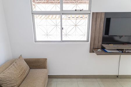 Sala de apartamento para alugar com 3 quartos, 201m² em Itapoã, Belo Horizonte