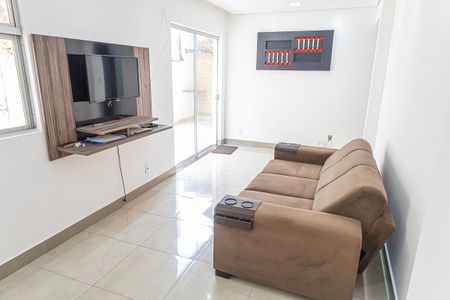 Sala de apartamento para alugar com 3 quartos, 201m² em Itapoã, Belo Horizonte