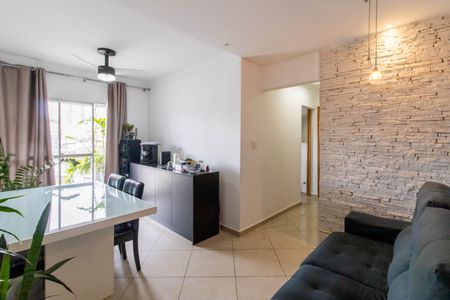 Sala de apartamento à venda com 2 quartos, 64m² em Vila Leonor, Guarulhos
