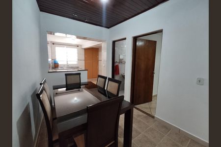 Casa à venda com 7 quartos, 347m² em Veloso, Osasco