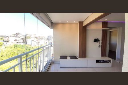 Sacada de apartamento para alugar com 2 quartos, 50m² em Jardim Roberto, Osasco