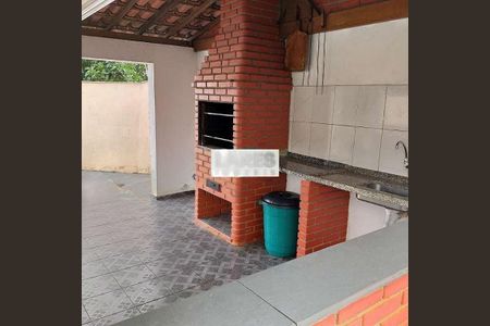 Apartamento à venda com 2 quartos, 57m² em Vila Tiradentes, São Paulo