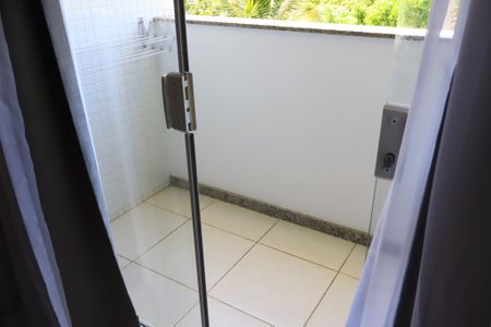 Varanda da Sala de apartamento para alugar com 1 quarto, 42m² em Stiep, Salvador