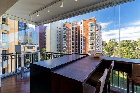 Varanda de apartamento à venda com 4 quartos, 220m² em Jardim Vitoria Regia, São Paulo