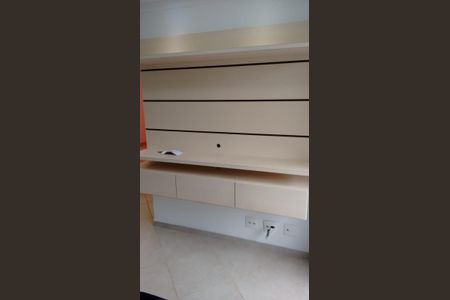 Sala de apartamento à venda com 2 quartos, 55m² em Conjunto Residencial Pombeva, São Bernardo do Campo