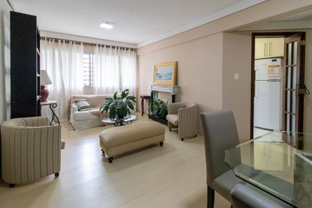 Sala de apartamento para alugar com 2 quartos, 130m² em Água Verde, Curitiba