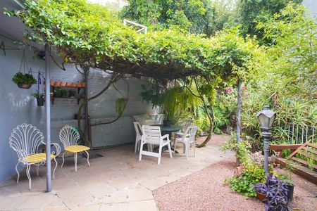 Jardim de casa à venda com 5 quartos, 425m² em São João, Porto Alegre