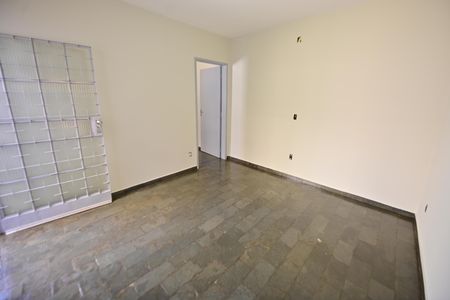 Sala de casa para alugar com 3 quartos, 324m² em Setor Bueno, Goiânia