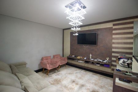 Sala de casa à venda com 3 quartos, 280m² em Vila Panama, Contagem