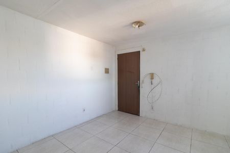 Sala de apartamento à venda com 2 quartos, 40m² em Campo Novo, Porto Alegre
