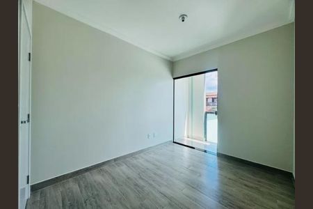 Casa à venda com 2 quartos, 120m² em Candelária, Belo Horizonte