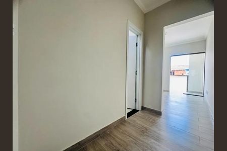 Casa à venda com 2 quartos, 120m² em Candelária, Belo Horizonte