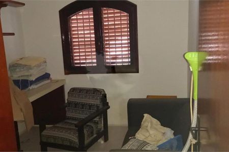 Casa à venda com 3 quartos, 130m² em Parque Vitoria, São Paulo