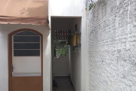 Casa à venda com 3 quartos, 130m² em Parque Vitoria, São Paulo