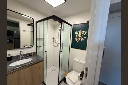 Banheiro de kitnet/studio à venda com 1 quarto, 26m² em Santo Amaro, São Paulo