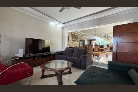 Casa à venda com 4 quartos, 333m² em Parque Anchieta, São Bernardo do Campo