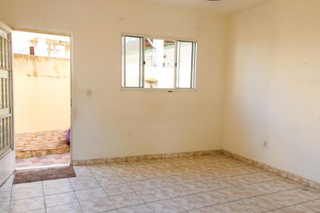 Sala de casa à venda com 2 quartos, 176m² em Cachambi, Rio de Janeiro