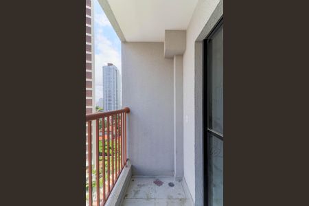 Varanda de kitnet/studio à venda com 1 quarto, 28m² em Jardim das Acacias, São Paulo