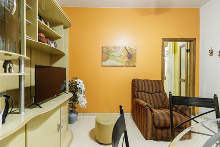 Sala 1 de casa para alugar com 4 quartos, 200m² em Auxiliadora, Porto Alegre