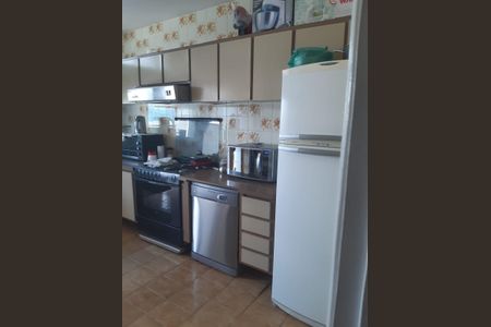 Casa à venda com 3 quartos, 245m² em Centro, Osasco