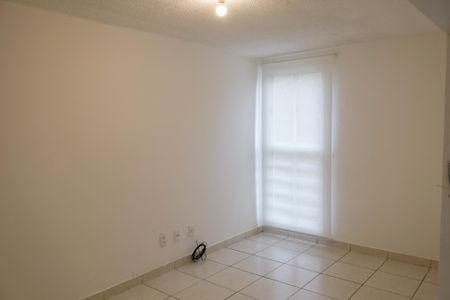Sala de apartamento à venda com 2 quartos, 52m² em Piratininga, Osasco