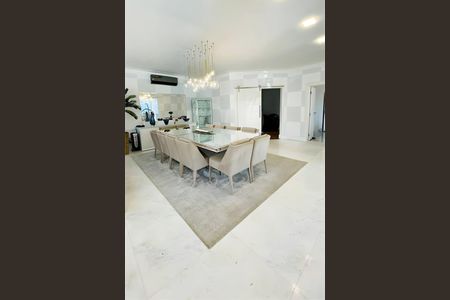 Casa à venda com 5 quartos, 730m² em Residencial Tambore III, Santana de Parnaíba