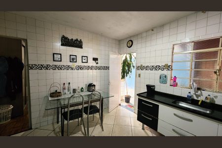 Sala/Cozinha de casa à venda com 3 quartos, 128m² em Vila Isabel Eber, Jundiaí