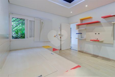 Casa para alugar com 5 quartos, 454m² em Jardim dos Estados, São Paulo