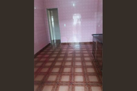 Casa de Condomínio à venda com 1 quarto, 217m² em Utinga, Santo André