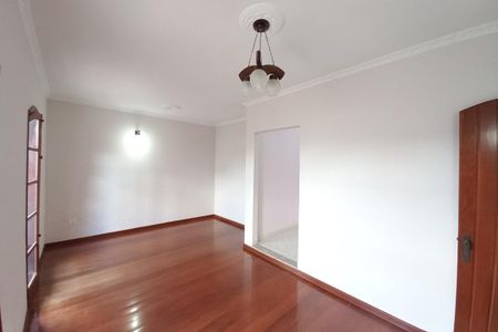 Sala de casa à venda com 4 quartos, 127m² em Jardim Eulina, Campinas