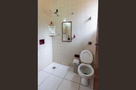 Banheiro da suíte de casa à venda com 3 quartos, 414m² em Chácara da Barra, Campinas