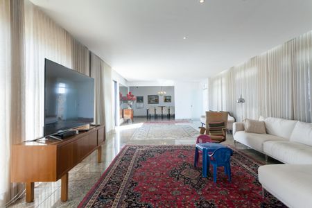 Sala de casa de condomínio à venda com 4 quartos, 350m² em Residencial Europa, Nova Lima