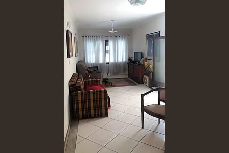 Casa à venda com 3 quartos, 180m² em Bosque da Saúde, São Paulo