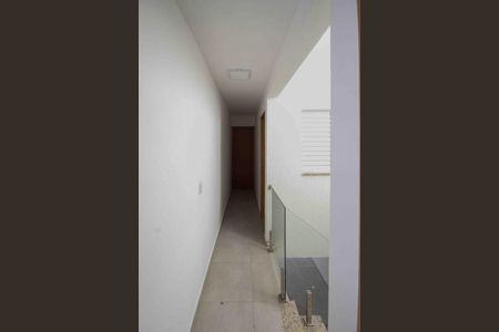 Corredor de casa à venda com 3 quartos, 120m² em Jardim Iva, São Paulo