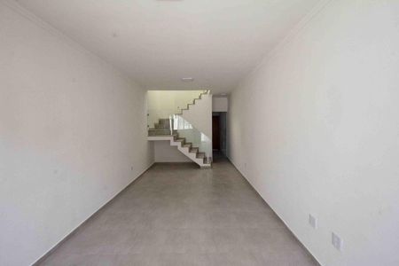 Sala de casa à venda com 3 quartos, 120m² em Jardim Iva, São Paulo