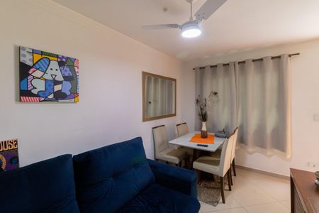 Sala de casa de condomínio para alugar com 2 quartos, 64m² em Jardim Penha, São Paulo