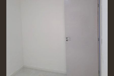 Quarto 2 de apartamento à venda com 2 quartos, 45m² em Gardênia Azul, Rio de Janeiro