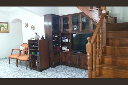 Casa à venda com 3 quartos, 276m² em Jardim Divinolandia, Guarulhos