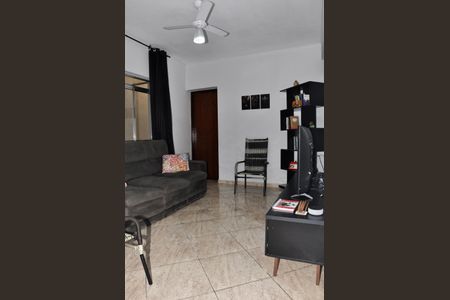 Sala de casa para alugar com 2 quartos, 250m² em Vila Cavaton, São Paulo