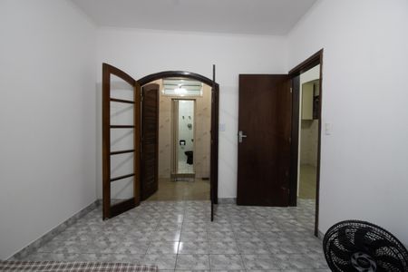 Quarto 2 de casa para alugar com 2 quartos, 100m² em Vila Sao Geraldo, São Paulo