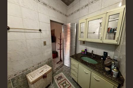 Foto 02 de casa à venda com 4 quartos, 160m² em Vila Germinal, São Paulo