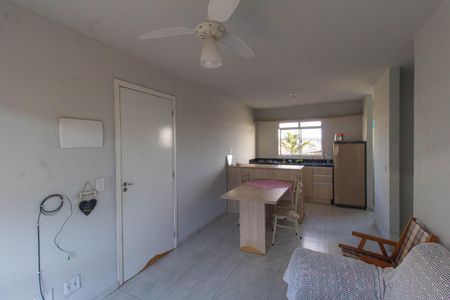 Sala de apartamento à venda com 3 quartos, 56m² em São Miguel, São Leopoldo