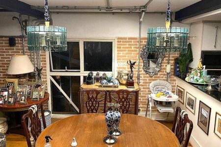 Apartamento à venda com 2 quartos, 98m² em Jardim Guedala, São Paulo